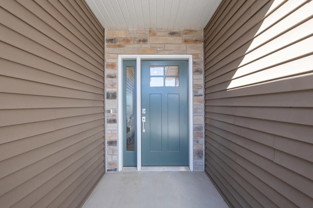 view of entrance to property