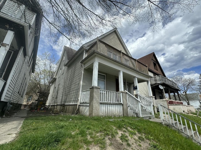 view of property exterior featuring a yard