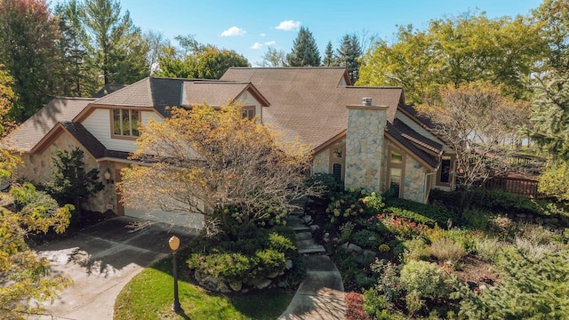 view of front of house with a garage