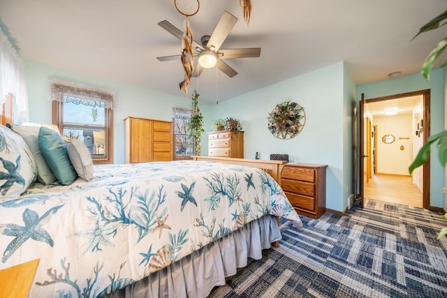 bedroom featuring ceiling fan