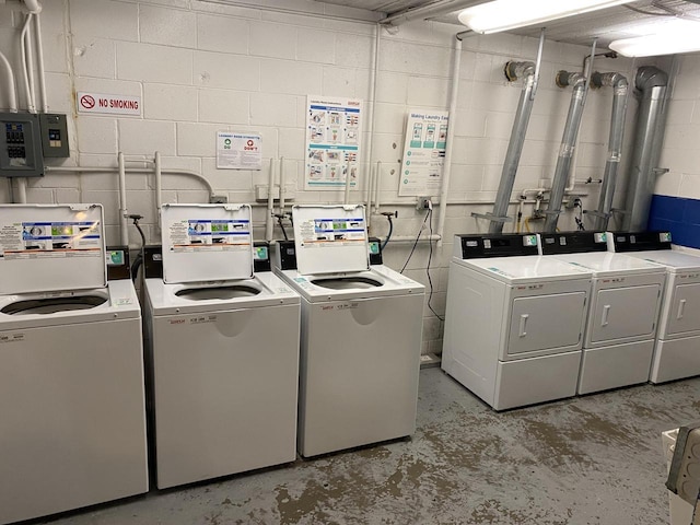 laundry area with washer and clothes dryer