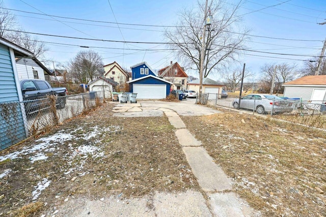 view of yard with a garage