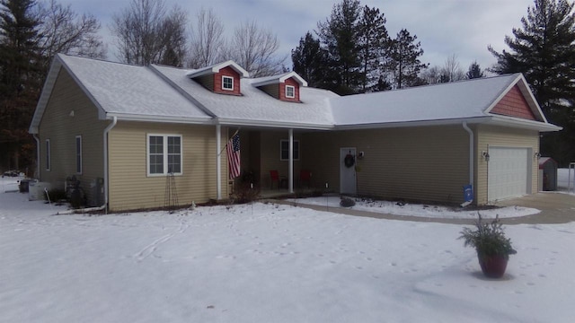 view of front of home featuring a garage