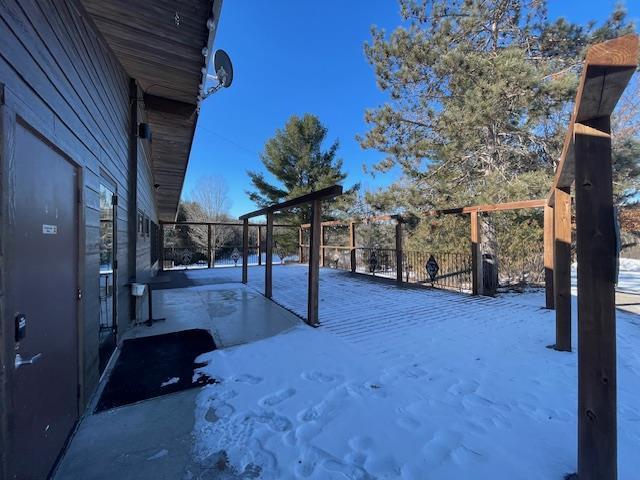 view of yard covered in snow