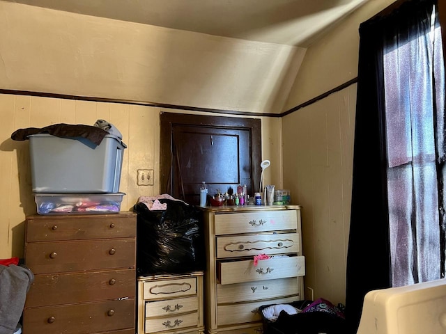 2025 W Center St, Milwaukee, WI 53206 - bedroom featuring lofted ceiling