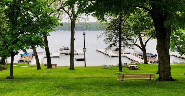 Listing photo 2 for LTS22-24 Sunset Park Dr, Lake Geneva WI 53147