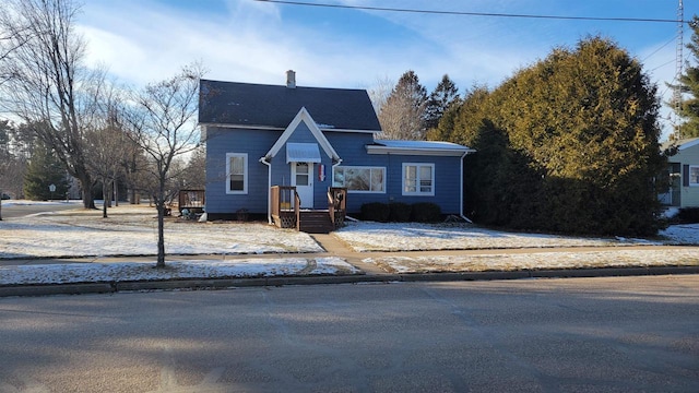 view of front of house