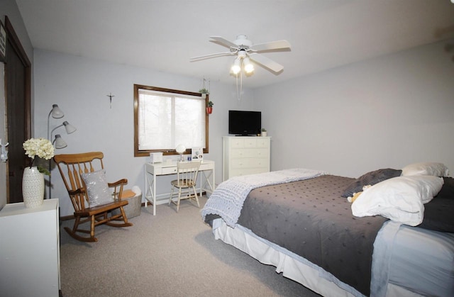 bedroom featuring carpet flooring and ceiling fan