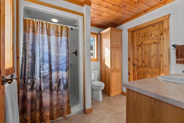 bathroom featuring vanity, curtained shower, wood ceiling, and toilet