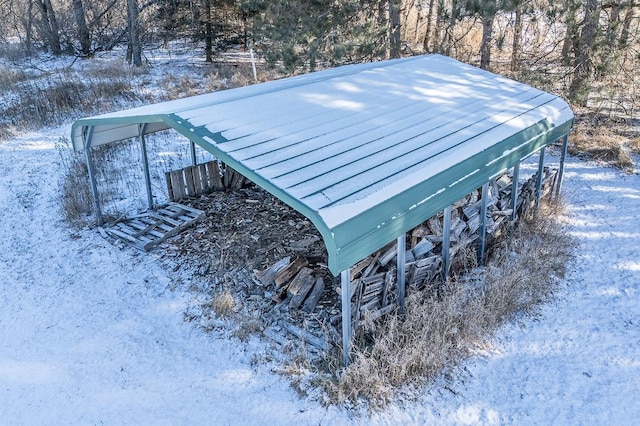 view of yard covered in snow