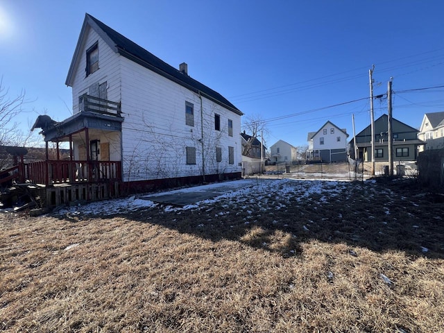 view of side of property