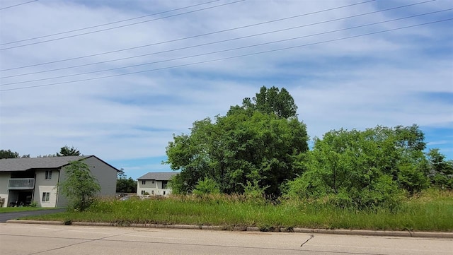 Listing photo 3 for Beckert Rd, New London WI 54961