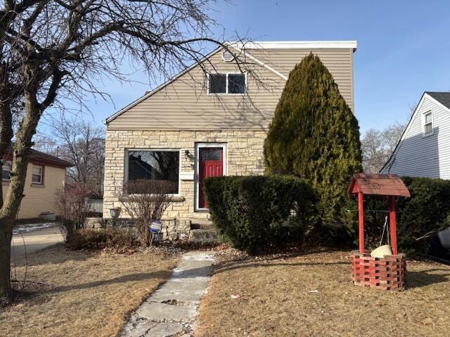 view of front of house