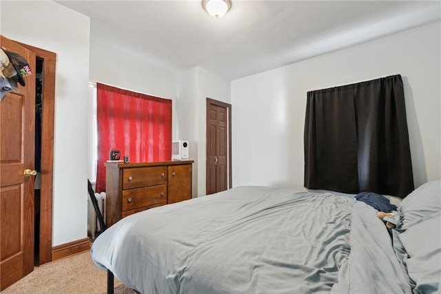 bedroom with carpet flooring