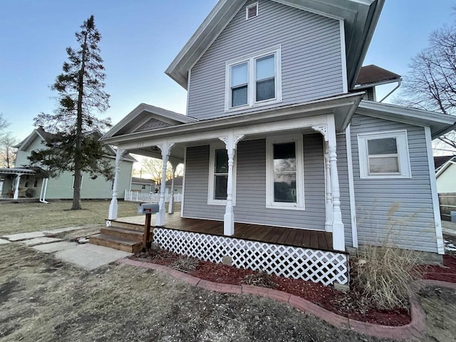 view of front facade featuring covered porch