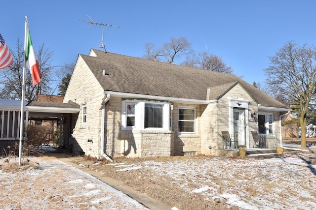 view of front of house with a carport