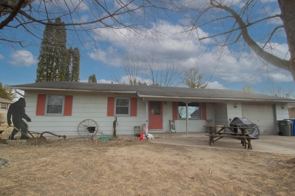 view of single story home