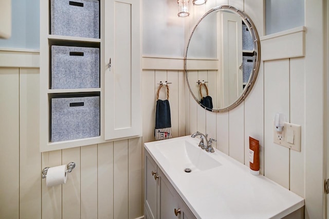 bathroom featuring vanity