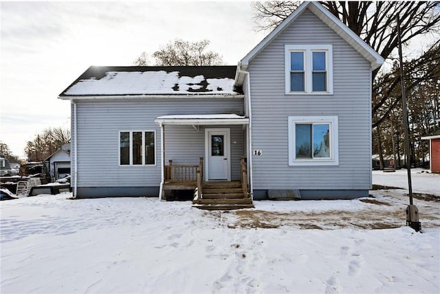 view of front property