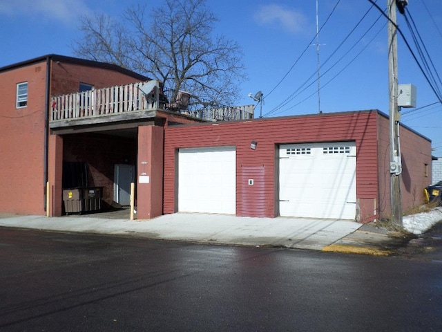 garage featuring cooling unit