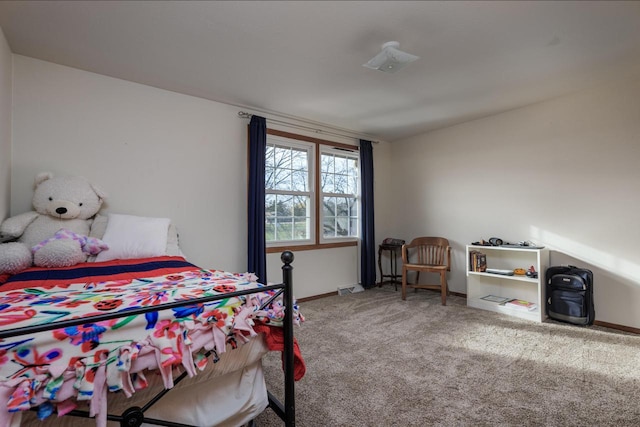 bedroom with carpet flooring