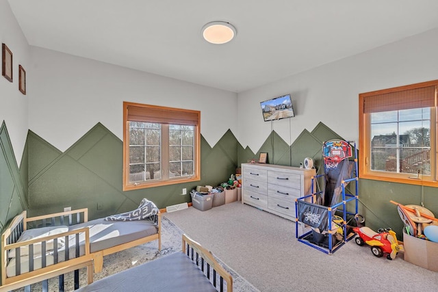 bedroom featuring carpet floors