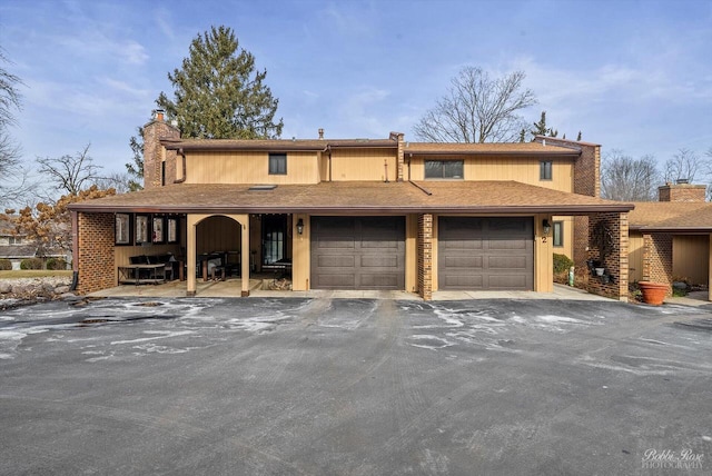 Listing photo 3 for 469 Country Club Dr Unit 2, Lake Geneva WI 53147