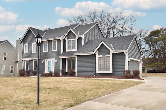 view of front of property with a front lawn