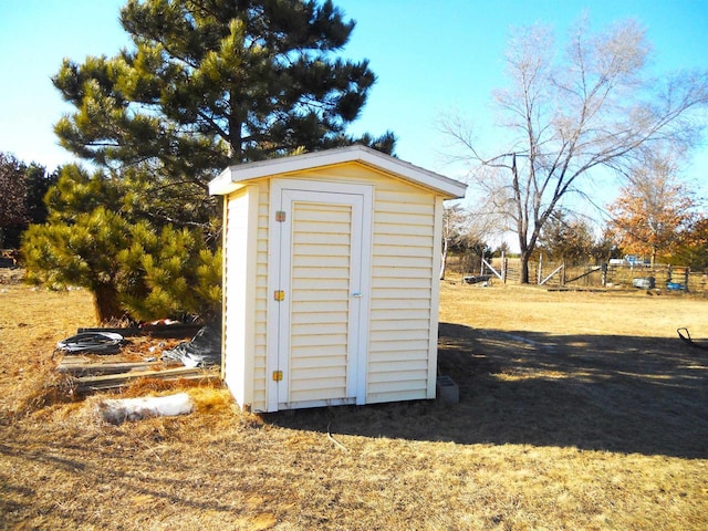 view of outdoor structure