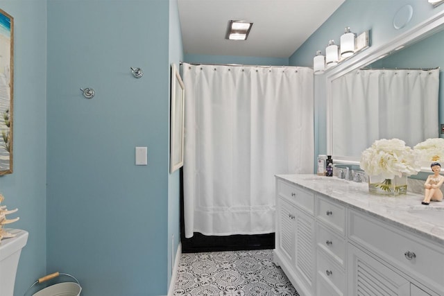 865 Richmond Way, Nekoosa, WI 54457 - bathroom featuring tile patterned floors, vanity, and a shower with curtain