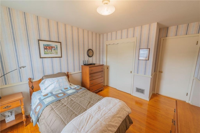 bedroom featuring light hardwood / wood-style flooring