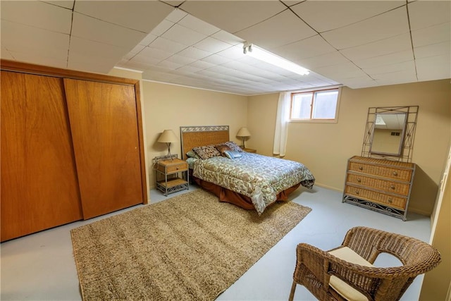 bedroom featuring a closet