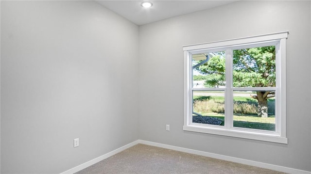 view of carpeted spare room