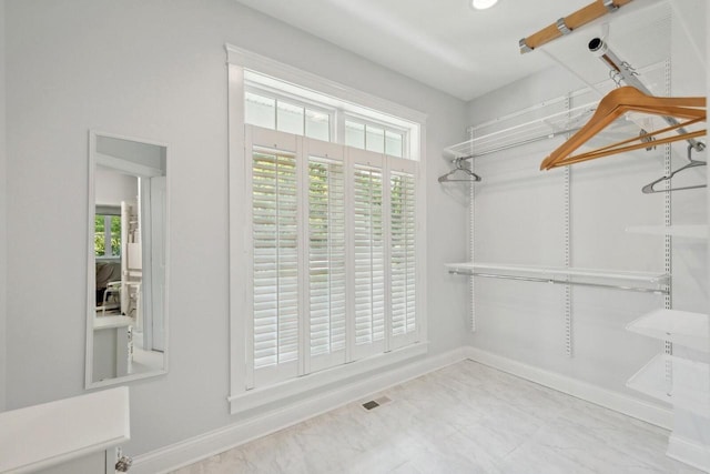 view of spacious closet