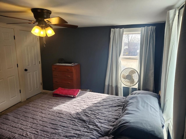 bedroom with ceiling fan