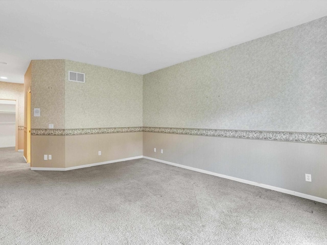 empty room with carpet