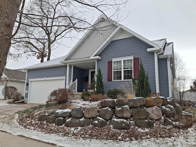 view of front of house with a garage