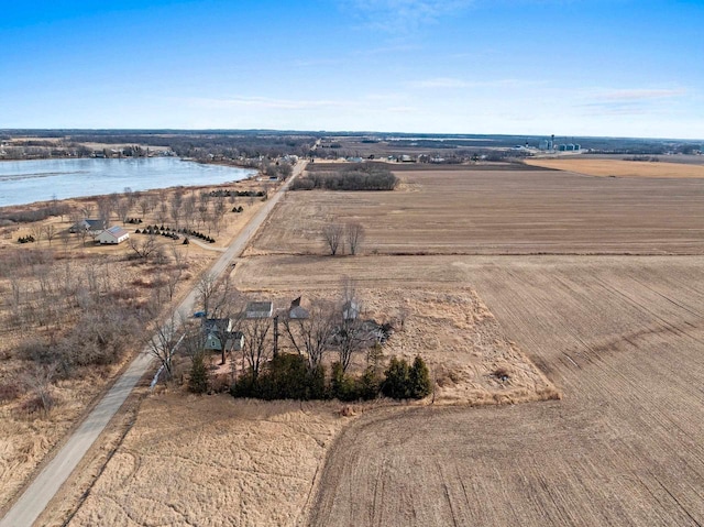 bird's eye view featuring a water view and a rural view