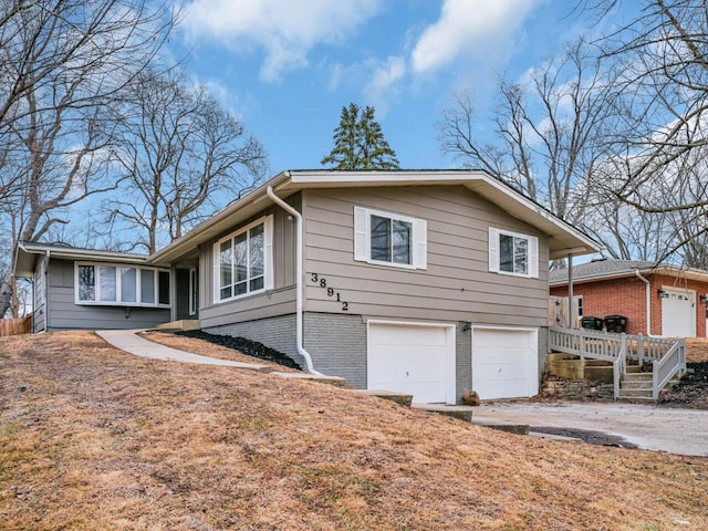 view of front of house with a garage