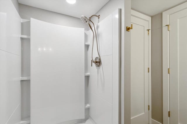 bathroom with walk in shower