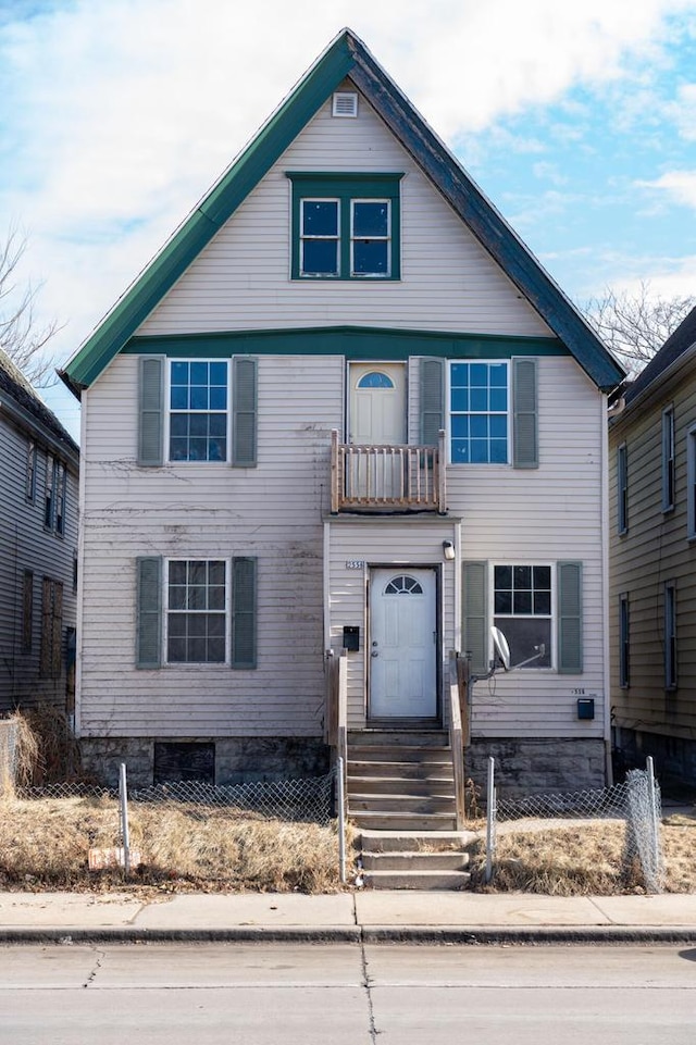 view of front of property