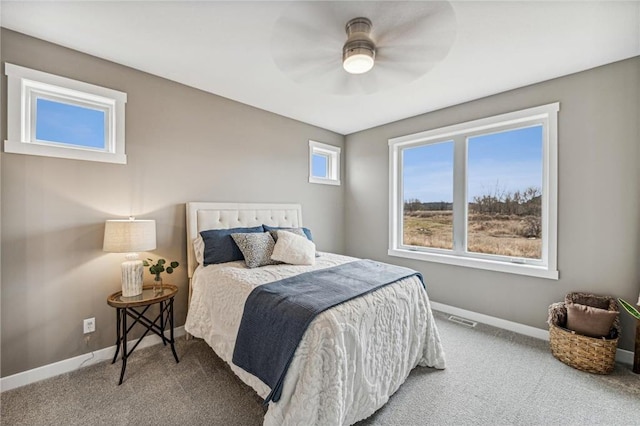 bedroom with carpet flooring and ceiling fan