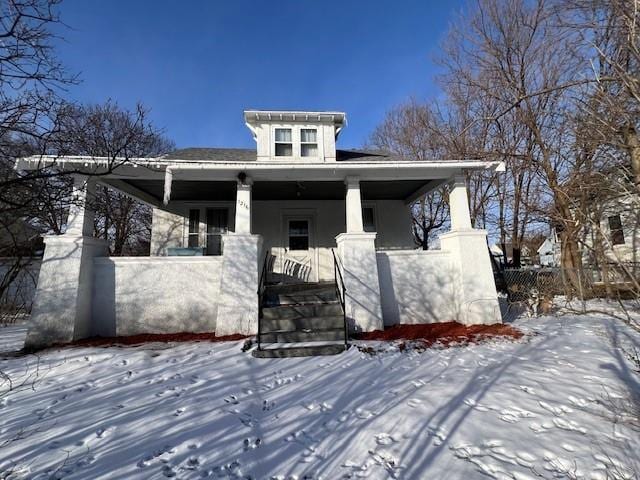 view of front of property with a porch