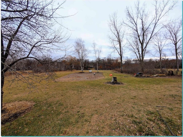 3067 N River Rd, Oconto, WI 54153 - view of yard