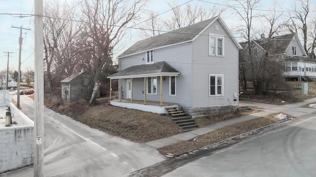 view of front of property featuring a porch