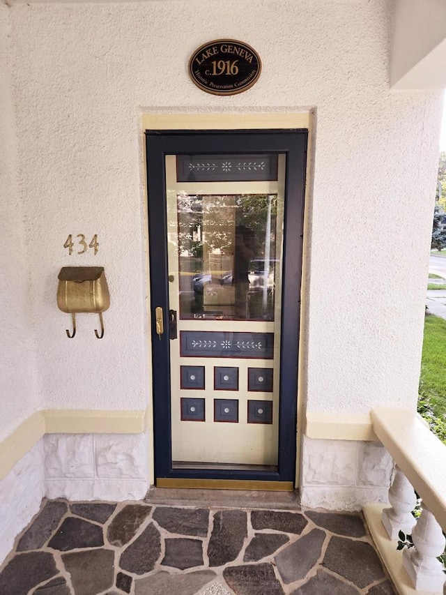 view of entrance to property