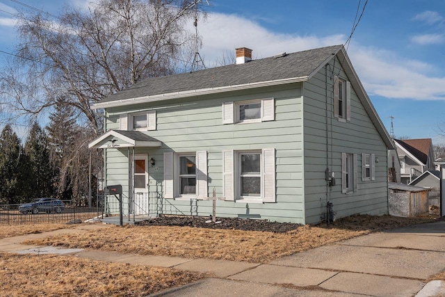 view of front of property