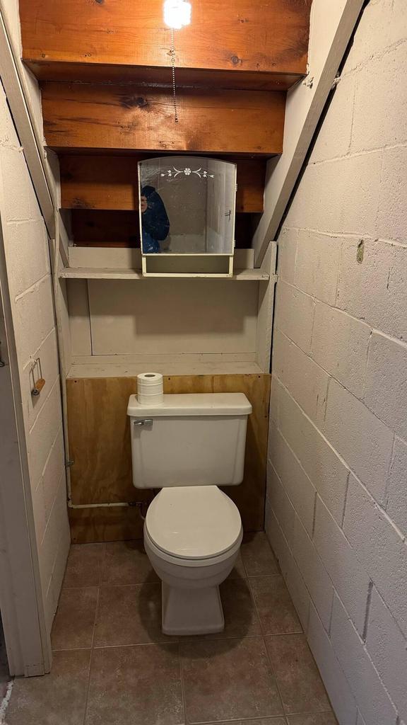 bathroom with toilet