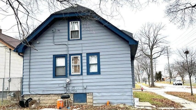 view of property exterior