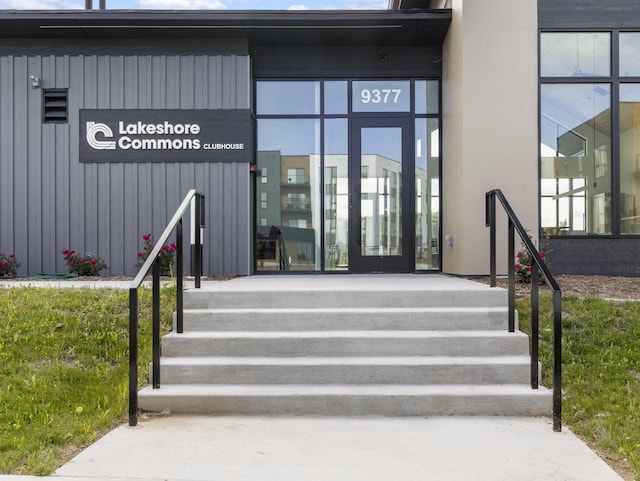 4163 E Hemlock Dr Unit 105, Oak Creek, WI 53154